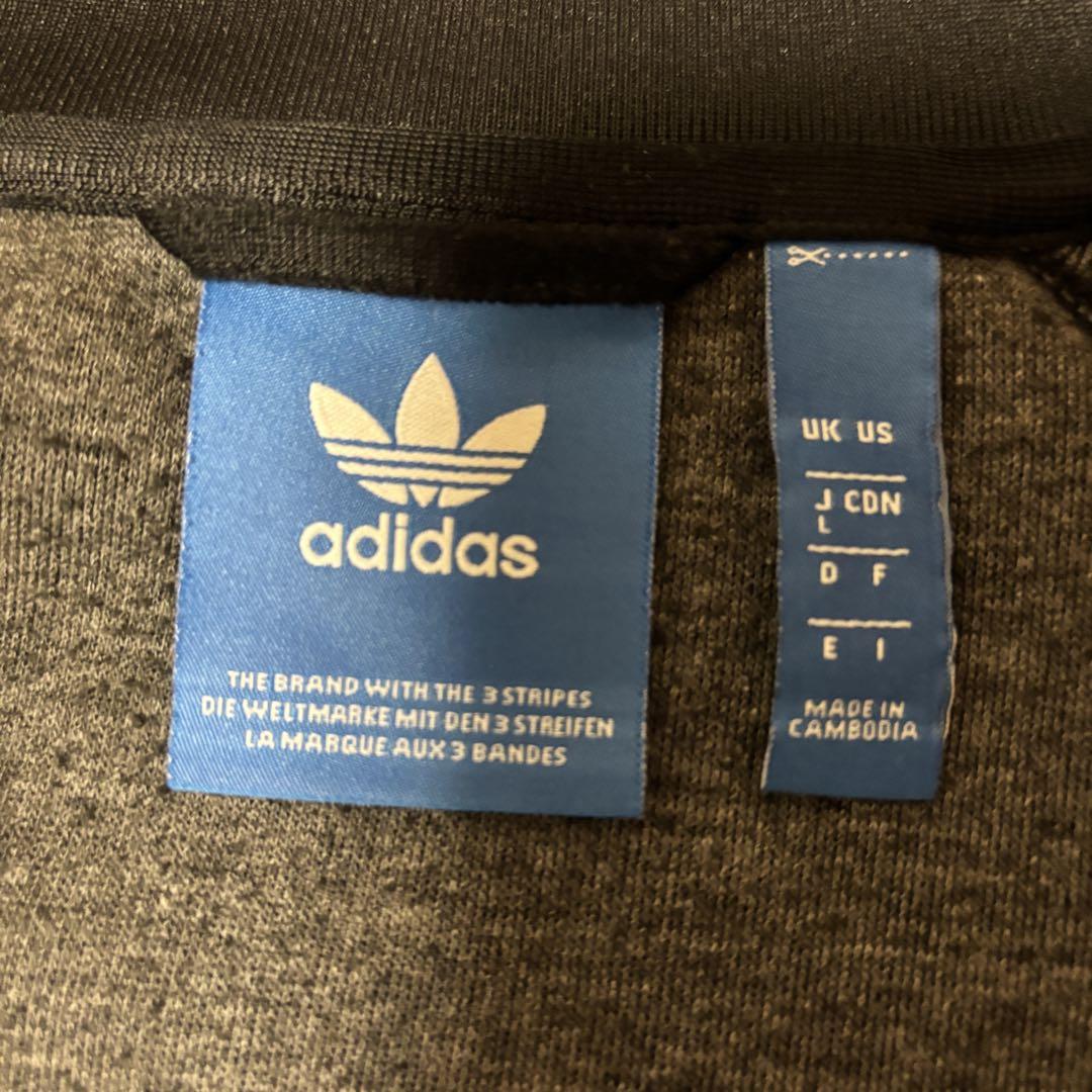 adidas トラックジャケットとパンツセット ブラック　セットアップ