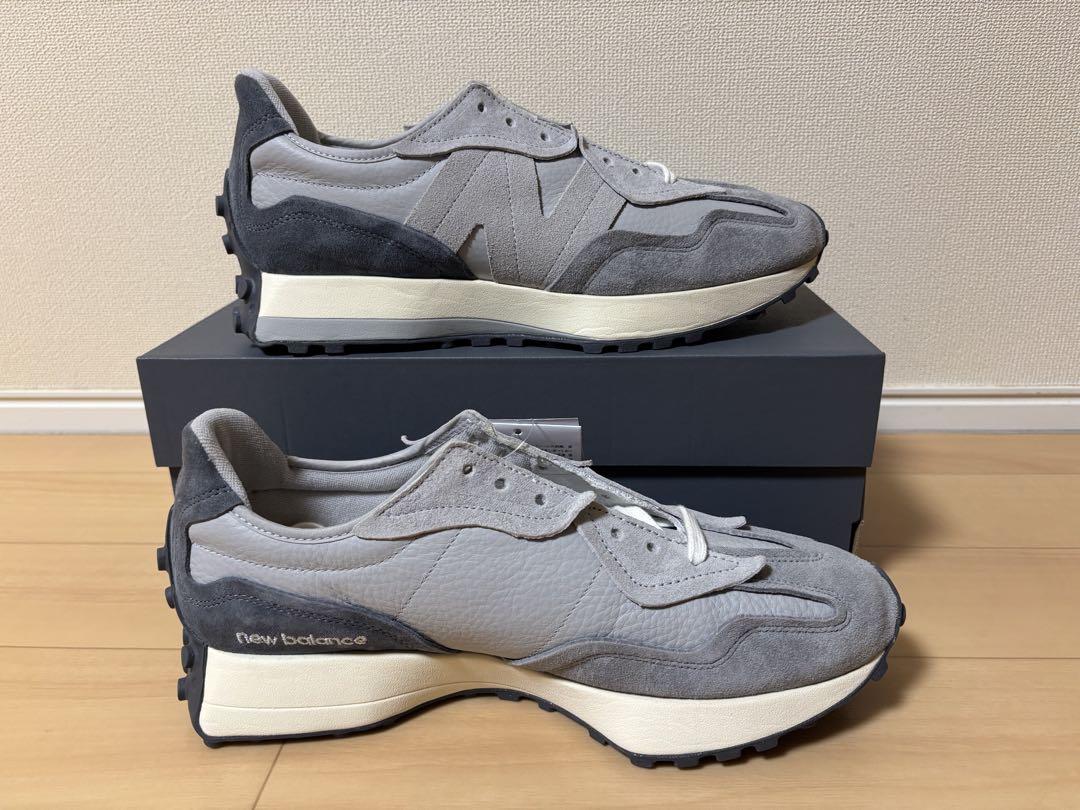 【新品未使用】 New Balance 327 U327WGC