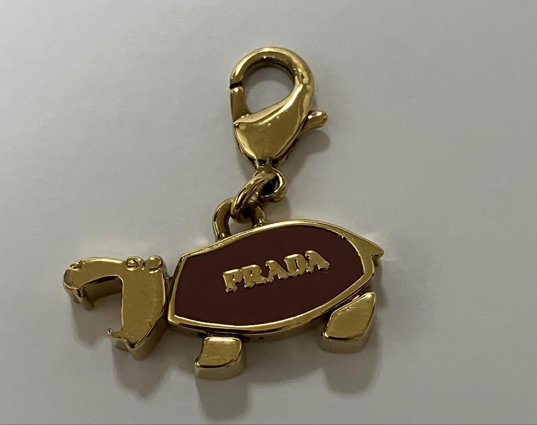 PRADA ゴールド キーホルダー 73759 三角 真鍮製 メンズ