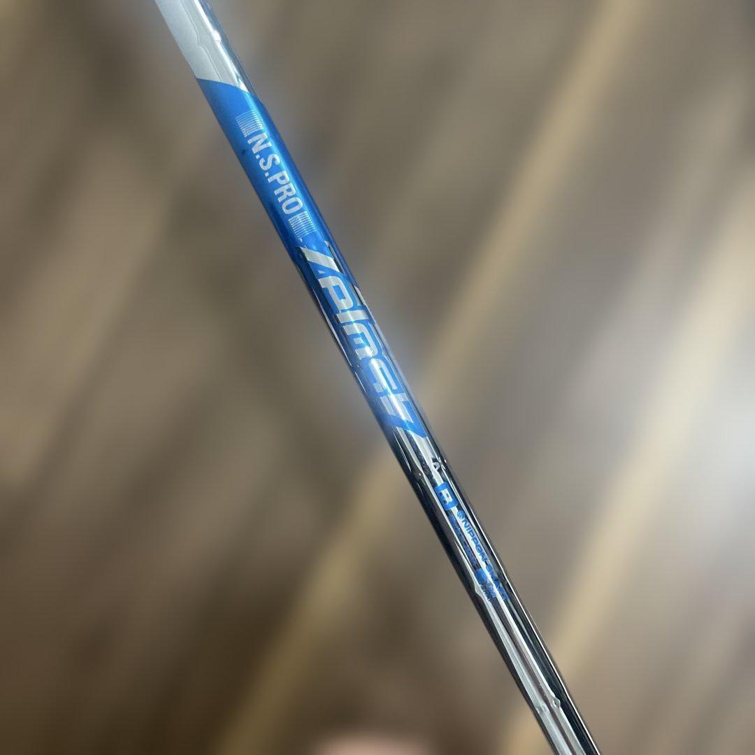 ゼクシオクロス2019 アイアン8本セット　スチールシャフト フレックスR