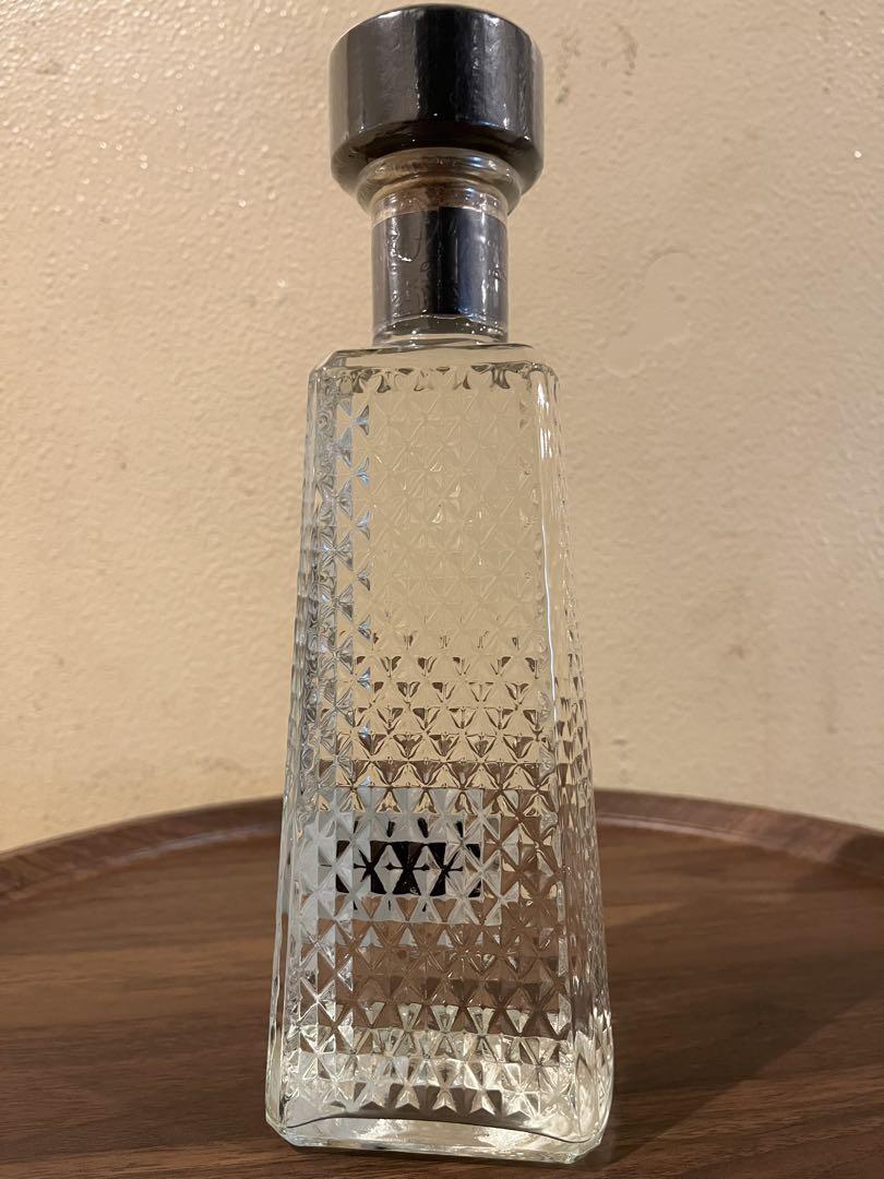 クエルボ 1800 クリスタリーノ アネホ 750ml 新品未開封　並行輸入品