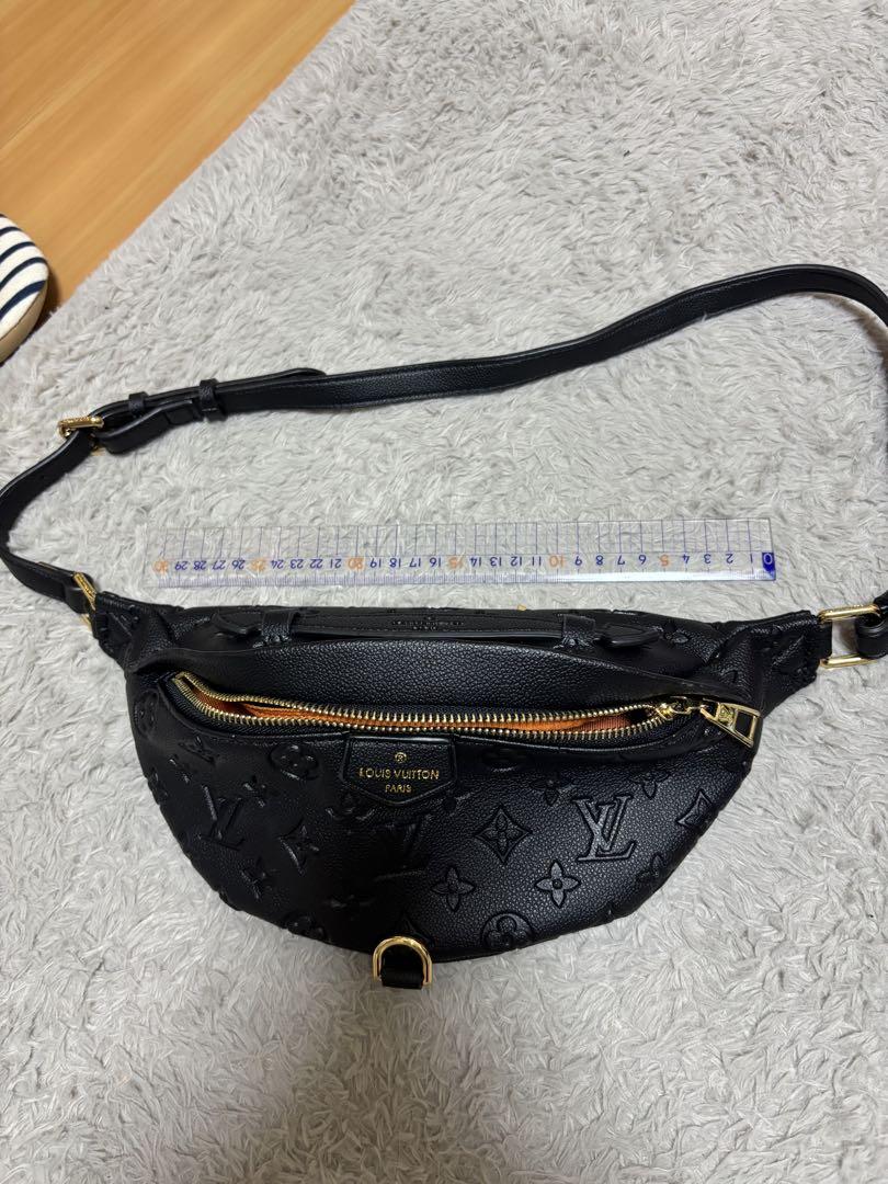 ショルダーボディバッグ
