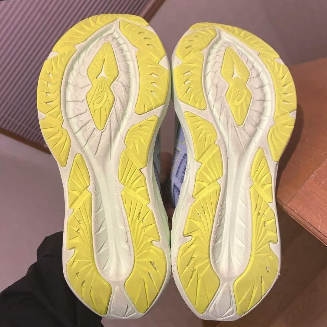 アシックスランニングシューズ　ノバブラスト4  26.5
