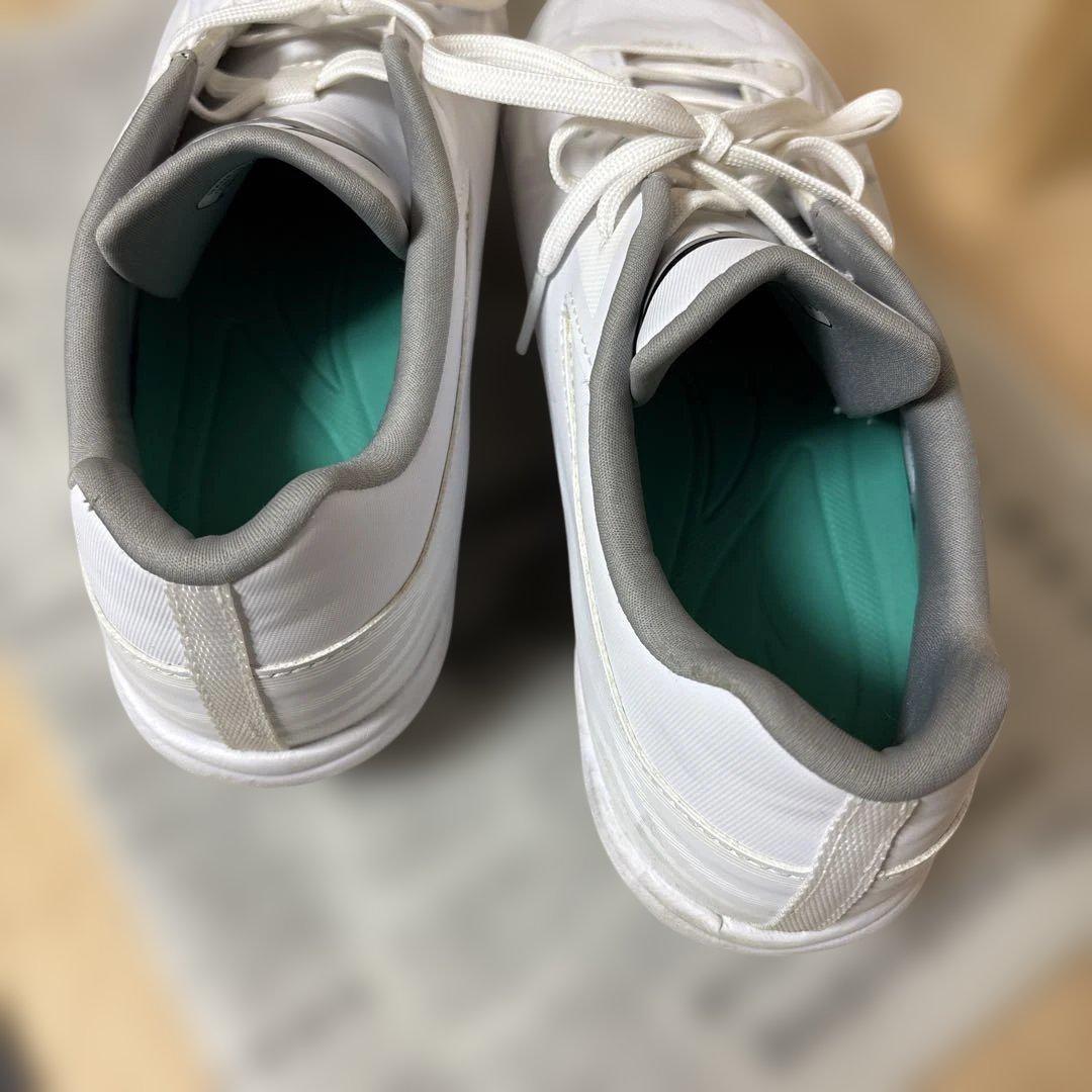 Mizuno ホワイト スパイク　26.5