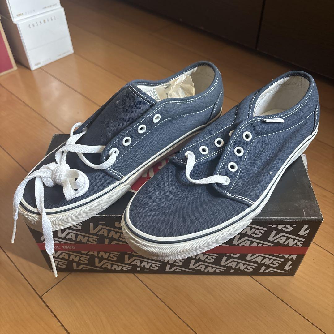 VANS ネイビー スニーカー　VALCANNIZED
