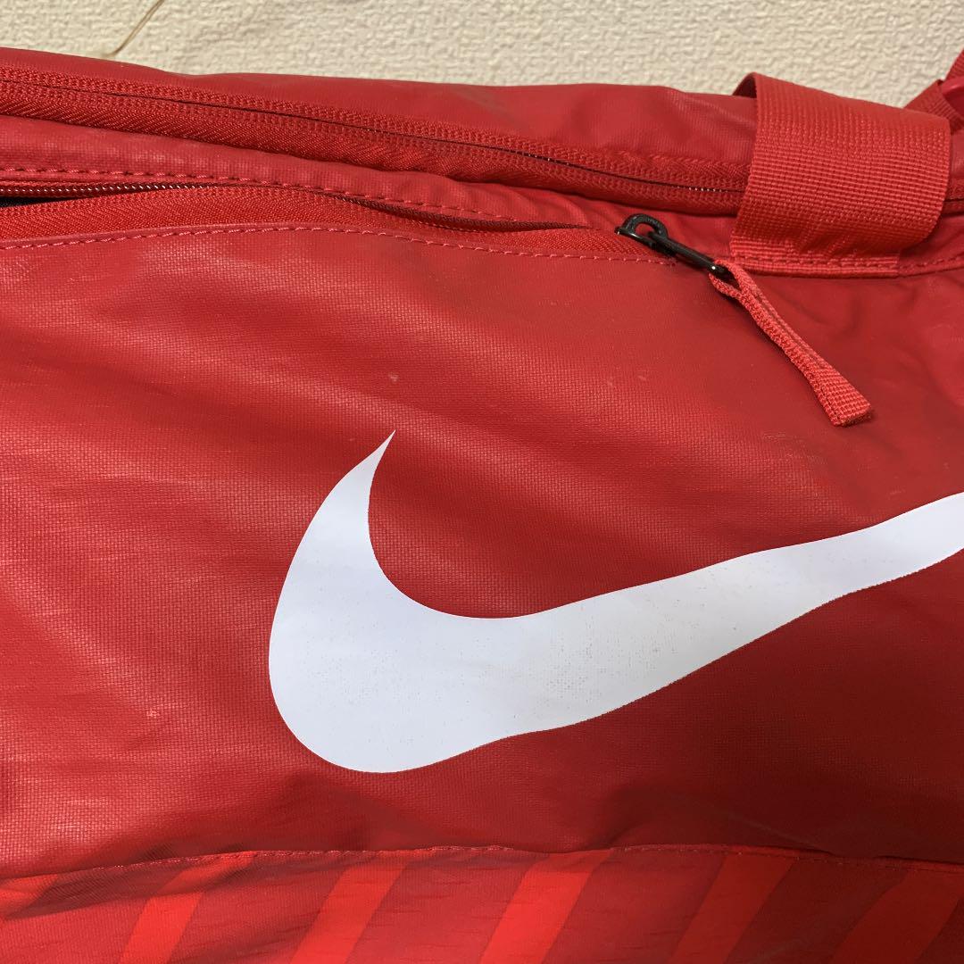 Nike ダッフルバッグ アルファ アダプト クロス ボディ ダッフル メルカリ