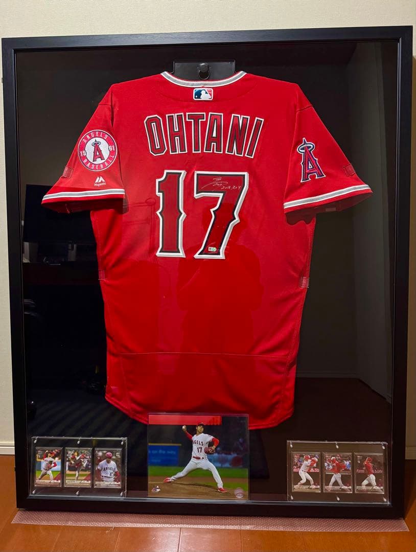 【超レア】大谷翔平 直筆サイン＋「2018 ROY」オーセンティック 高級額縁