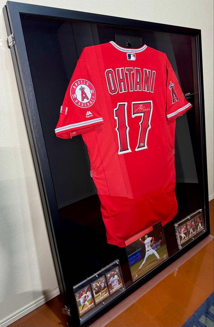 【超レア】大谷翔平 直筆サイン＋「2018 ROY」オーセンティック 高級額縁