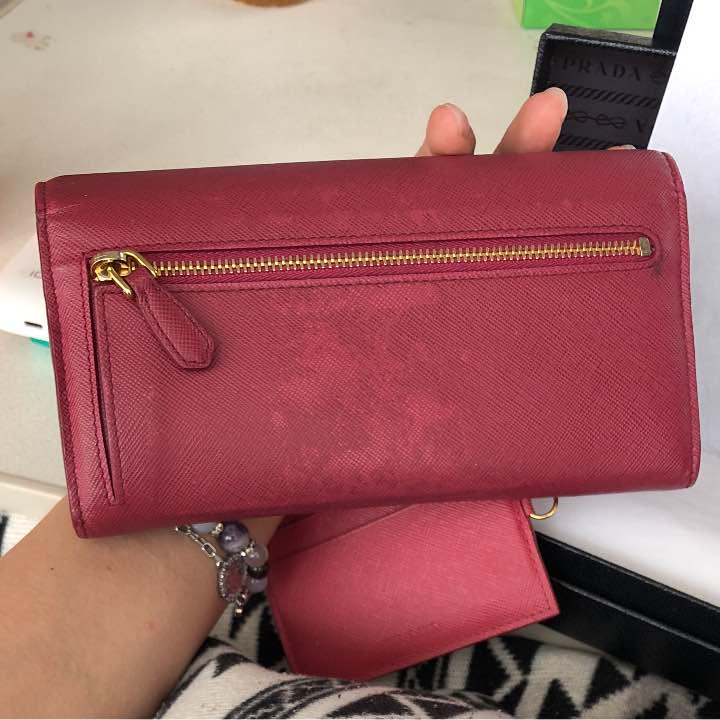 PRADA長財布(お値下げしました！