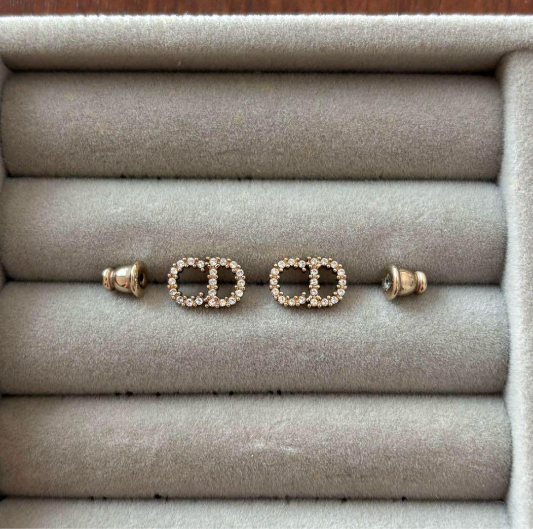 DIOR Petit CD ミニ スタッドピアス ディオール - メルカリ