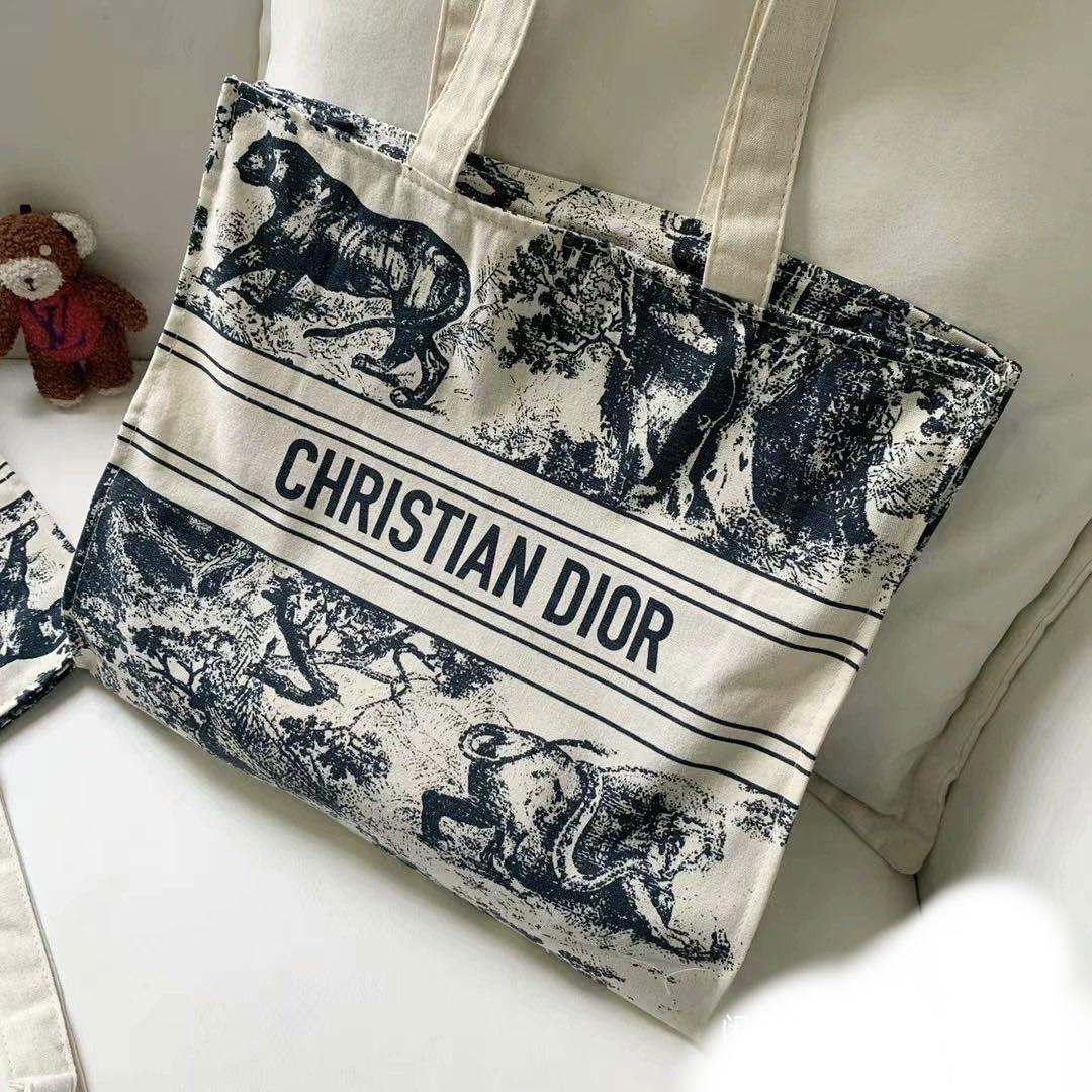 全ての ノベルティ 新品Dior トートバッグ メルカリ - 底板付き バッグ