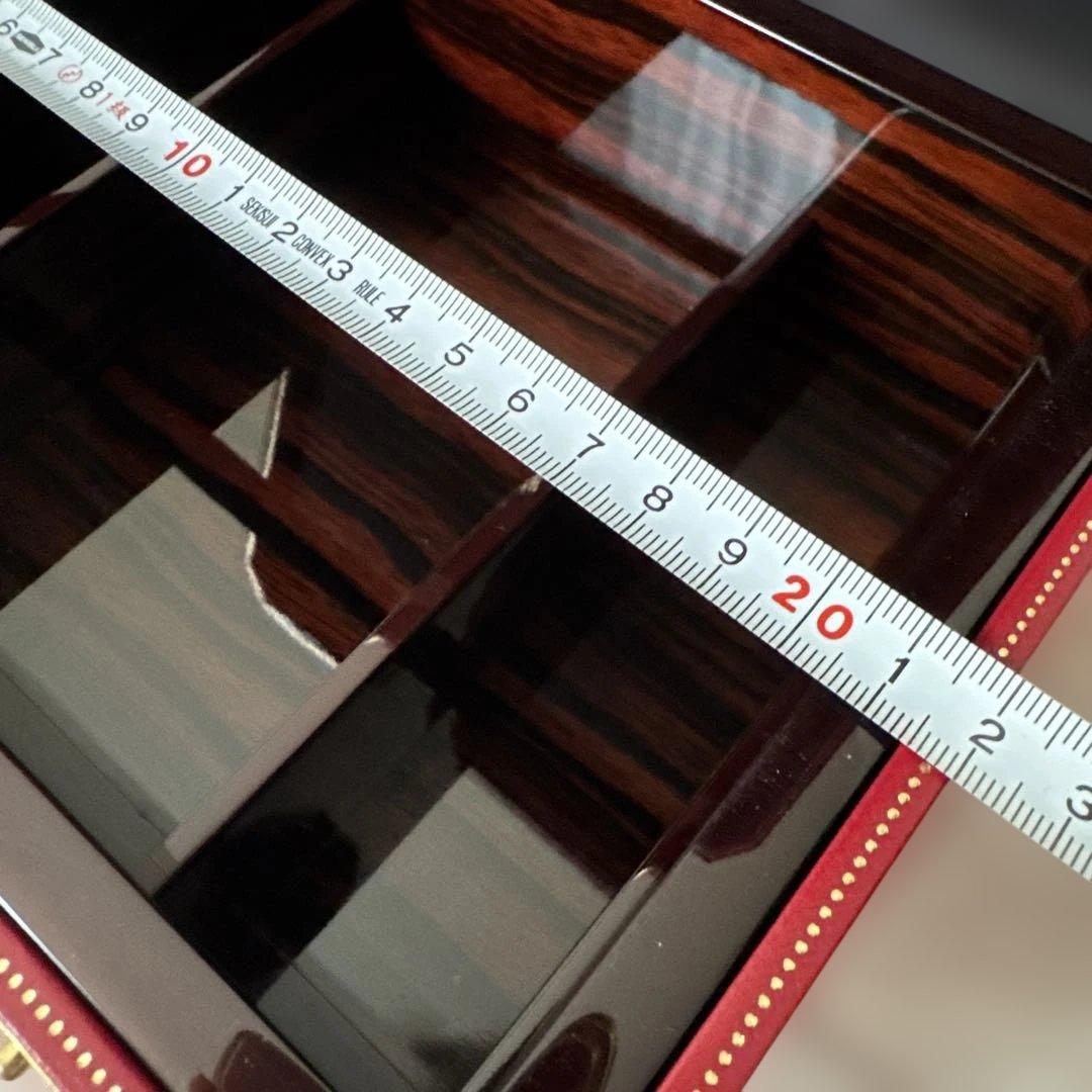 ジュエリーボックス