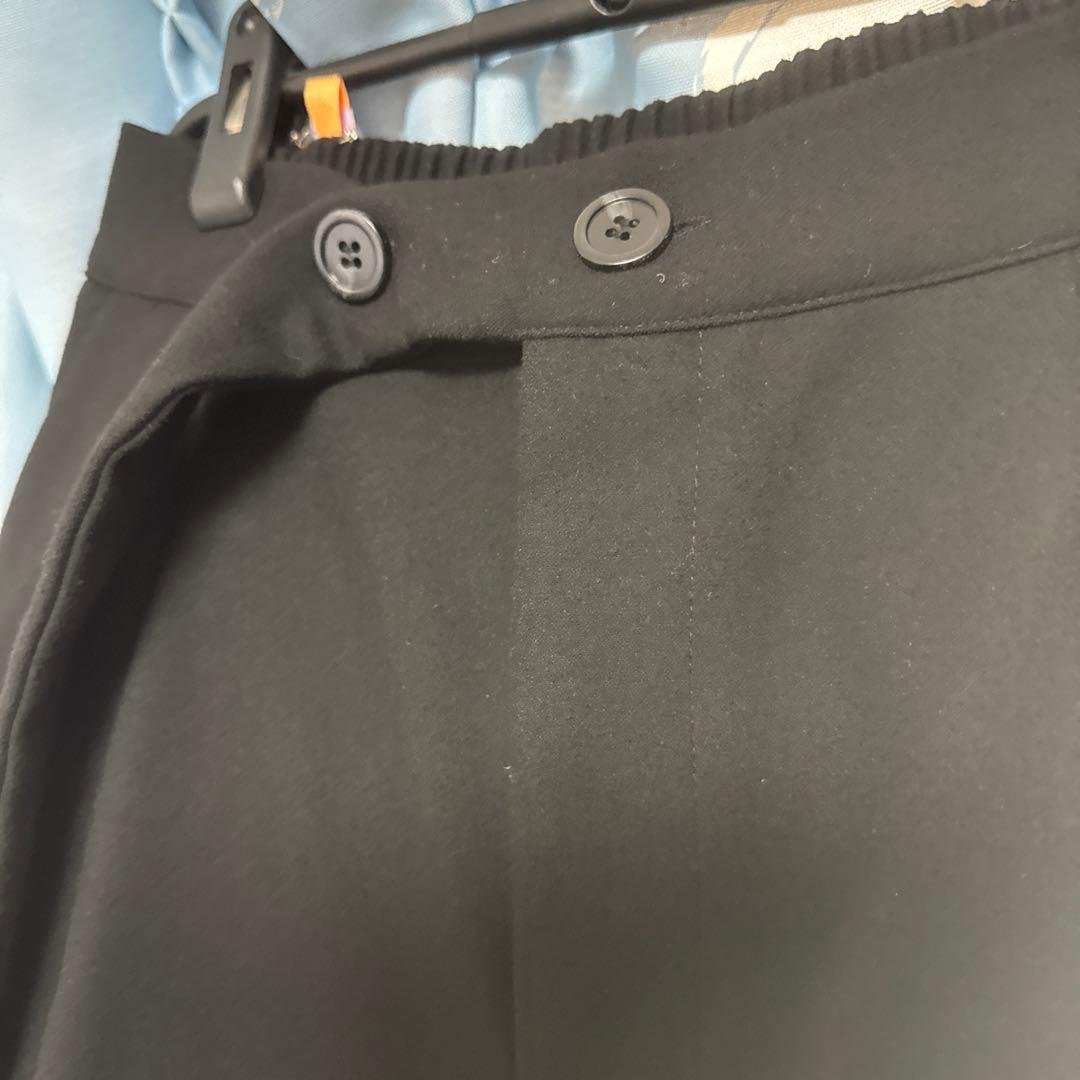 CYAN Tokyoブラックベストandパンツセットアップ CYAN Tokyoブラックベストandパンツセットアップ