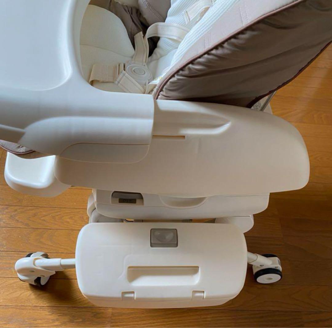 COMBI ネムリラAT  電動ハイローチェア オートスウィング エッグショック