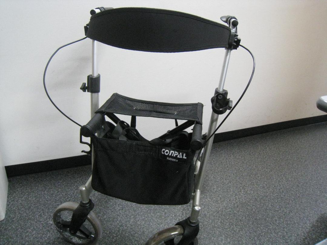 ナブテスコ CONPAL 抑速ブレーキ付き歩行車 歩行器