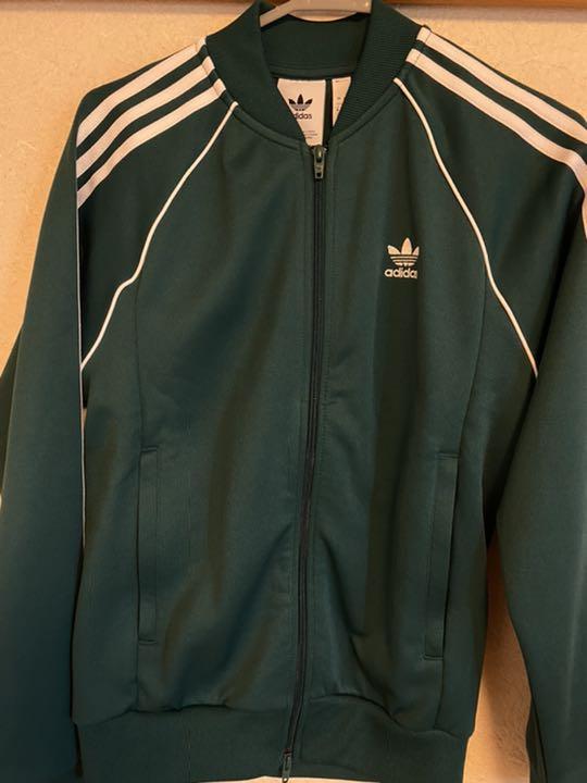 メルカリ Adidas アディダス ジャージ 緑 上 アディダス オリジナルス 4 900 中古や未使用のフリマ メルカリ Adidas アディダス ジャージ 緑 上 アディダス オリジナルス 4 900 中古や未使用のフリマ