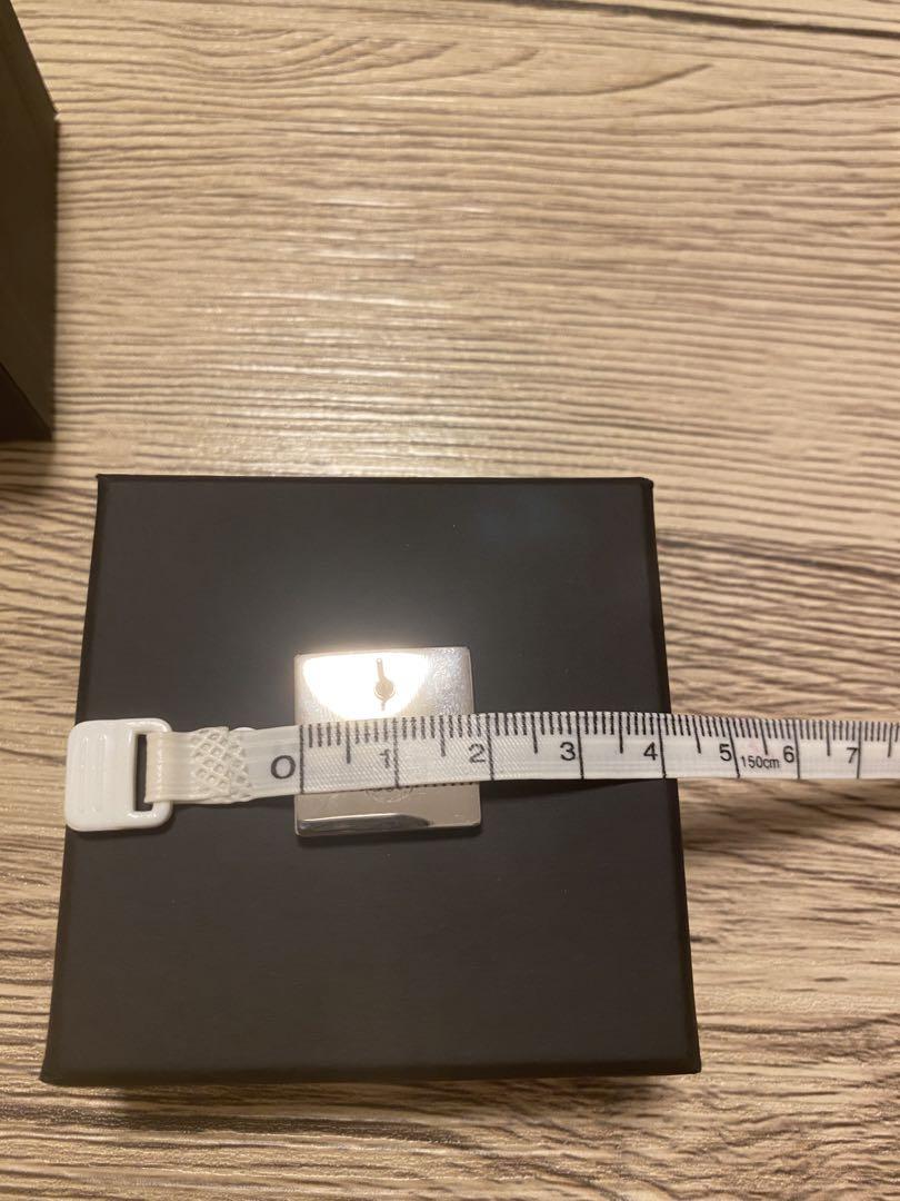 新品　シャネル　ロゴ　ピアス　小　CHANEL ボタン　スクエア　ココマーク