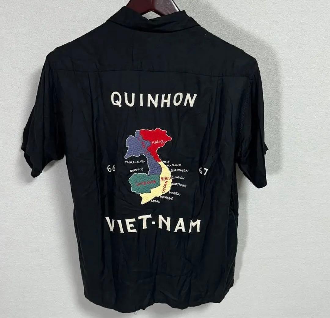 東洋エンタープライズ 虎刺繍 レーヨン100% 開襟 スカシャツ/ベトシャツ