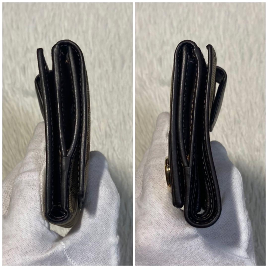 月末特別セール　美品　GUCCI グッチ　二つ折り　財布　茶色　GG キャンバス