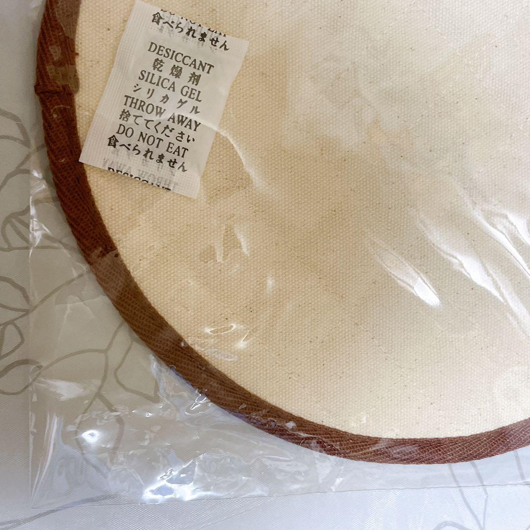 ちいかわ　鍋敷き　ハチワレ　うさぎ