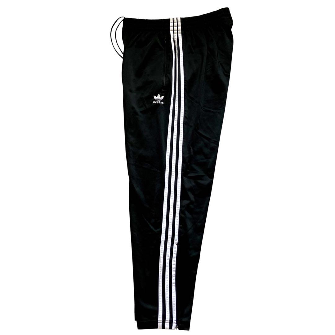 adidas originals XOサイズ ワイドトラックパンツ ブラック adidas originals XOサイズ ワイドトラックパンツ ブラック