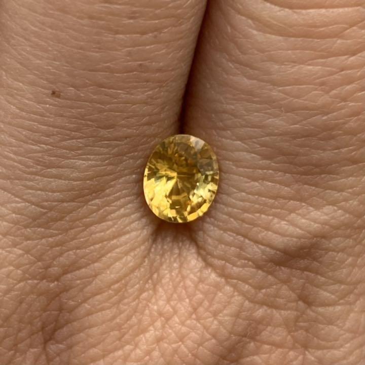 【お値下げ中】イエローサファイア 1.198ct ルース