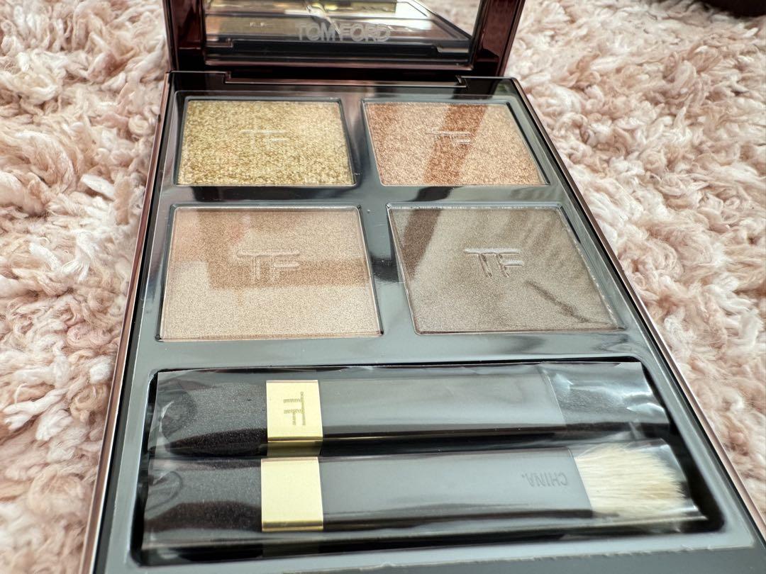 新品 TOM FORD アイ カラー クォッド 01 ゴールデンミンク