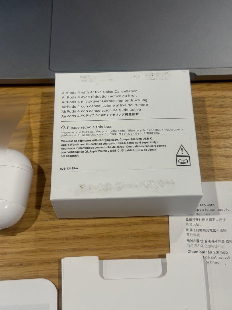 Airpods 4 ANC ノイズキャンセリング