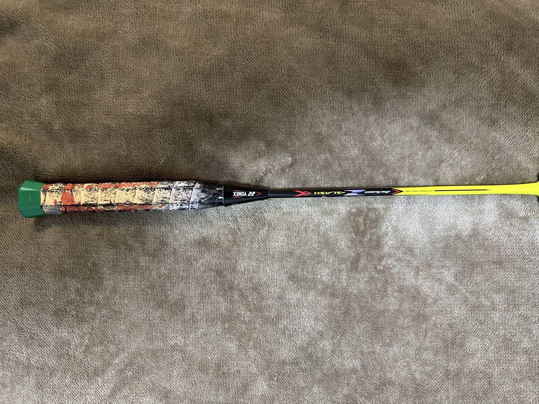 YONEX バドミントンラケット アークセーバー Z スラッシュ