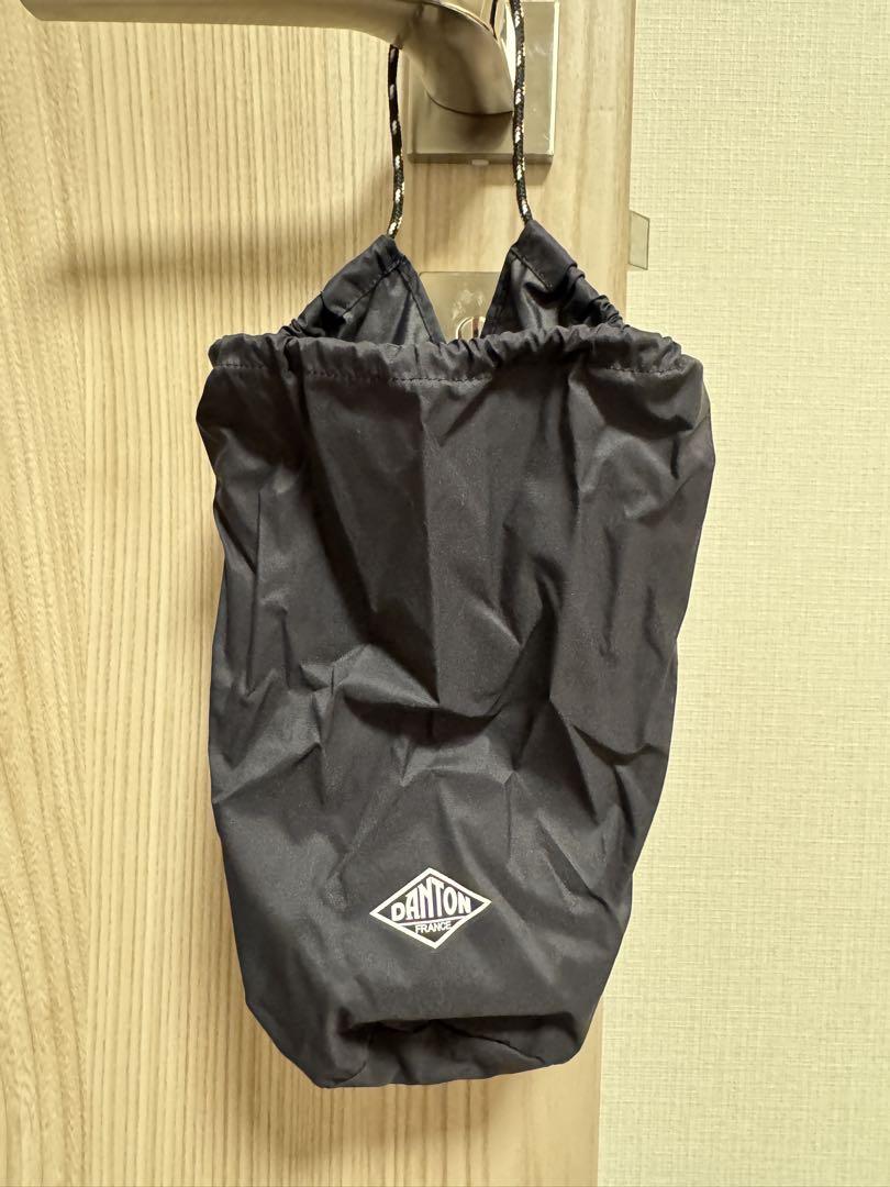 COLLARLESS JACKET