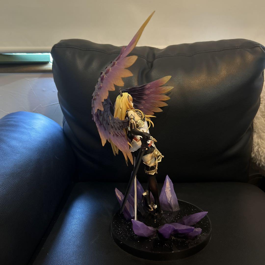 ダークエンジェルオリヴィエ フィギュア 1/8スケール