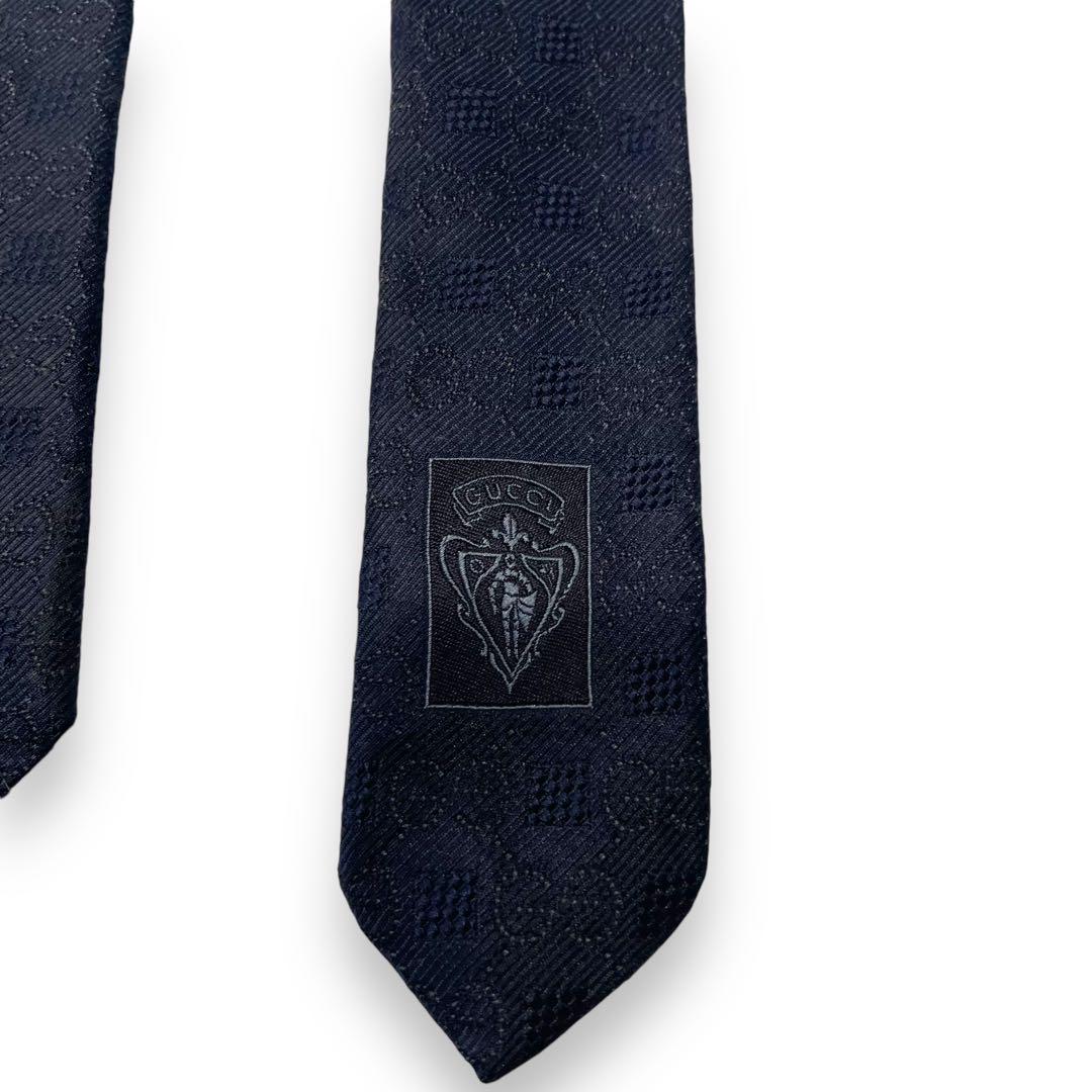 美品★グッチ　GUCCI ネクタイ　GG柄　ネイビー　シルク100%