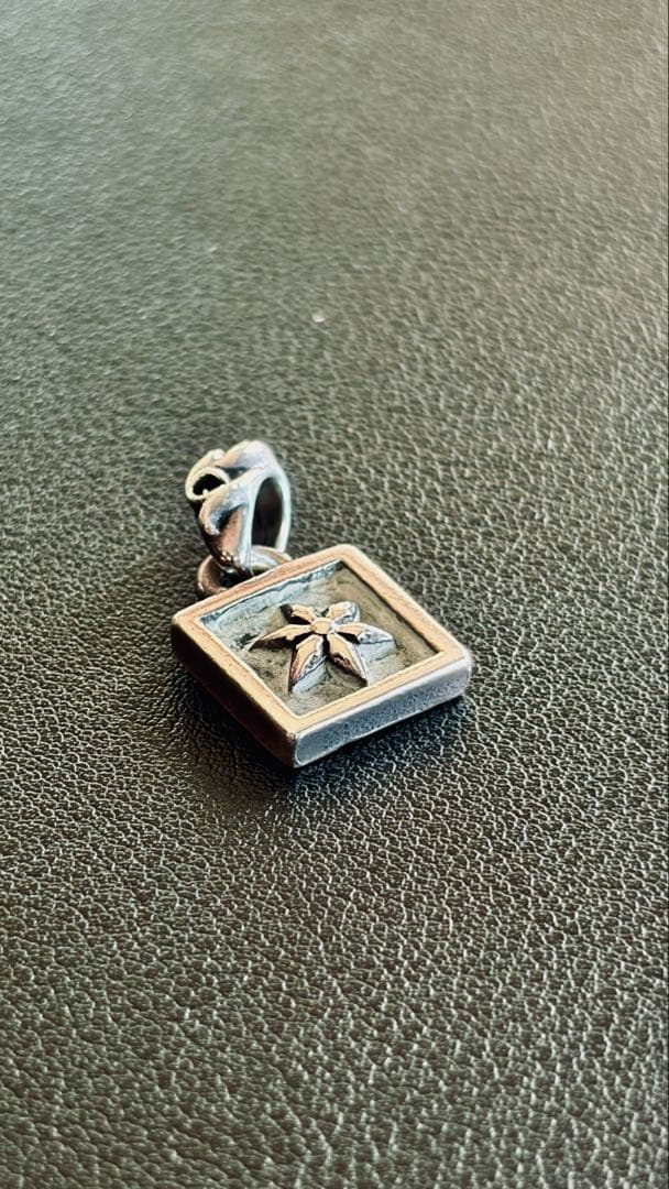 クロムハーツ フレームドスター ペンダントトップ CHROME HEARTS