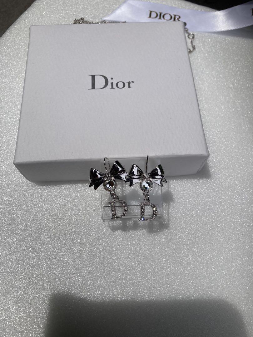 ディオールChristian dior リボンピアス