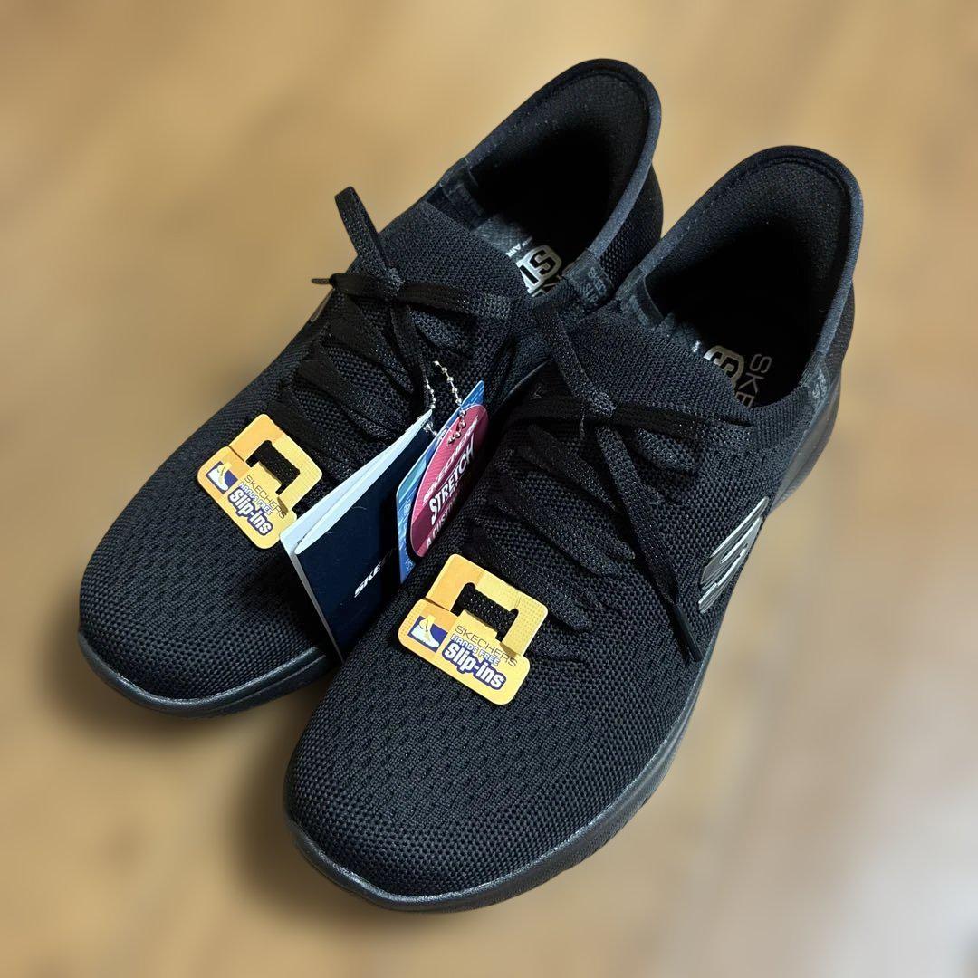 スケッチャーズスリップイン24センチ SKECHERS - 年の瀬もやっぱりSlip-Ins(スリップインズ)。 今年一