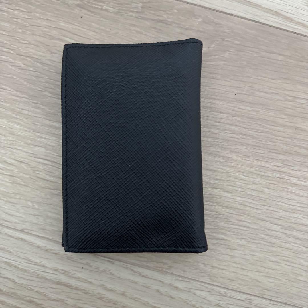 プラダ　PRADA 名刺入れ