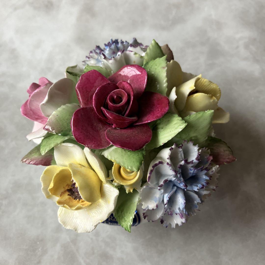 話題の人気 Royal Doulton 陶花 陶器製 花 ロイヤルドルトン イングランド製 置物