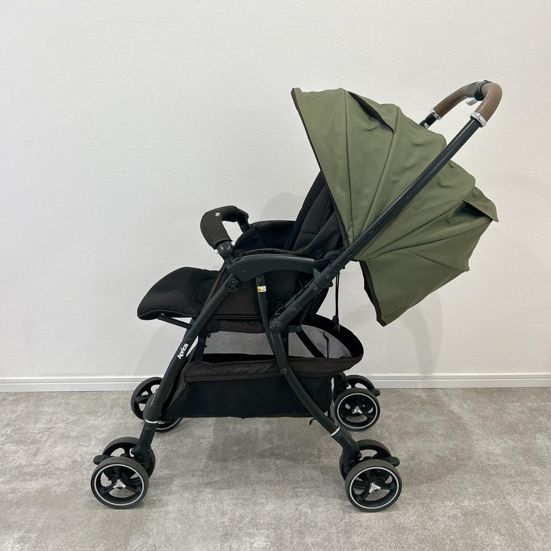 アップリカ ラクーナクッションAE カーキ AB型ベビーカー　両対面