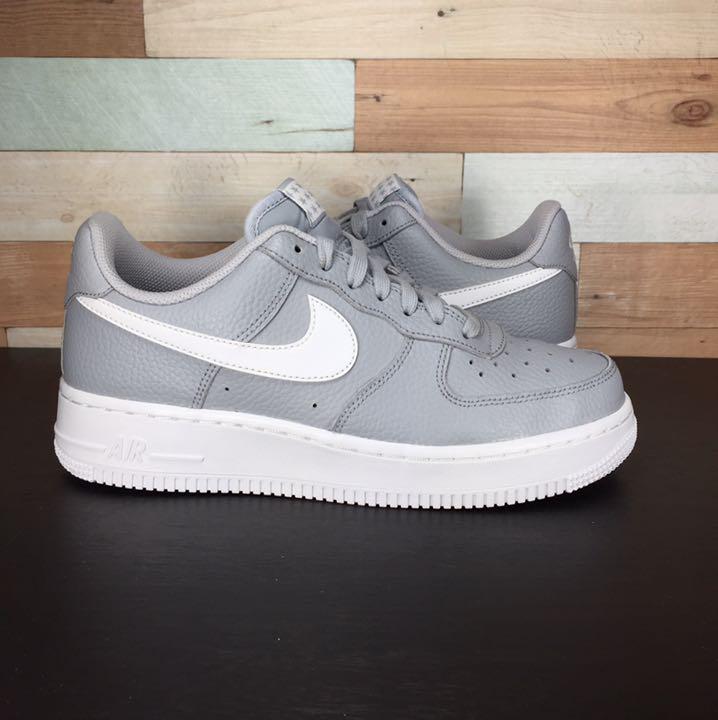 人気SALEお得 NIKE AIR FORCE 1 '07 25cm WI61t-m80326385899 定番人気格安