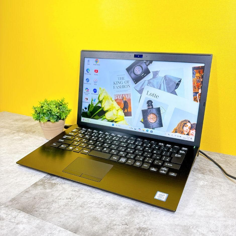 小型軽量❣Coreⅰ5✨快適SSD カメラ付き フルHD Win11 仕事や趣味