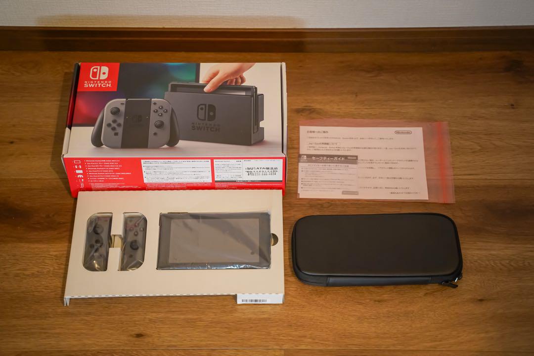 Nintendo Switch グレー 本体 純正ケースセット 箱付き