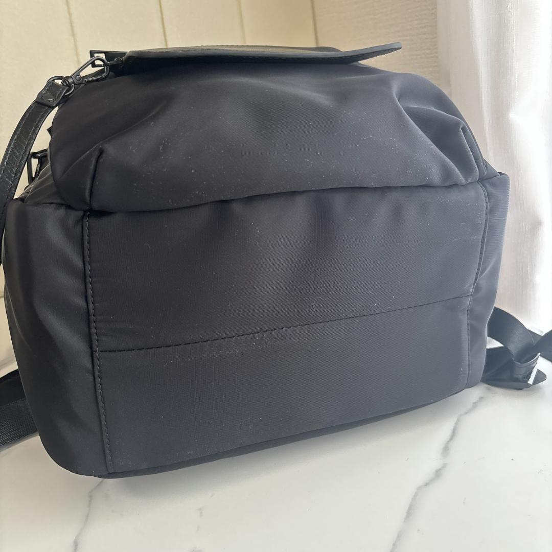 【極美品】HAYNI　ヘイニ　レガロ　リュック　黒　ナイロン×レザー