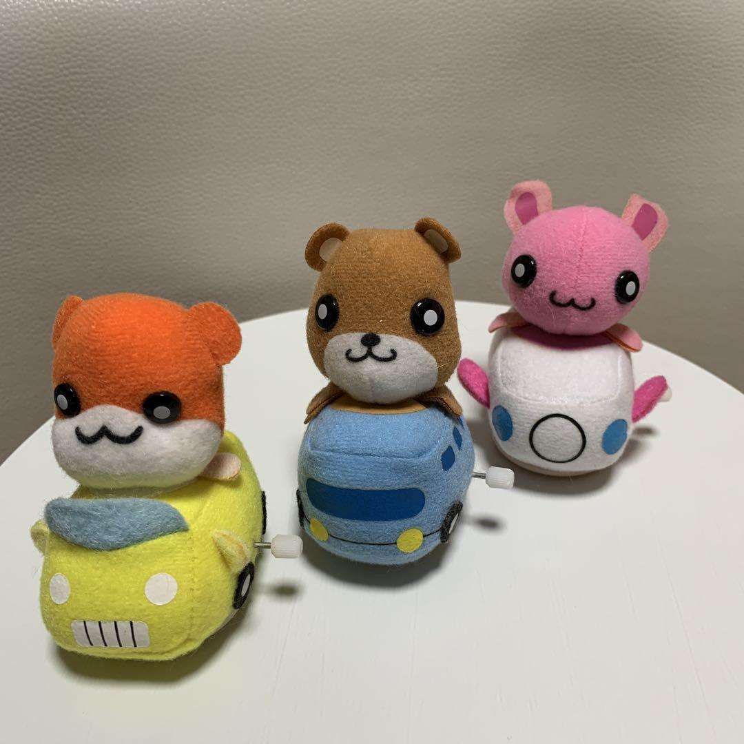 ちいかわ◇おそろいピザなマスコット モモンガ 古本屋 カニ