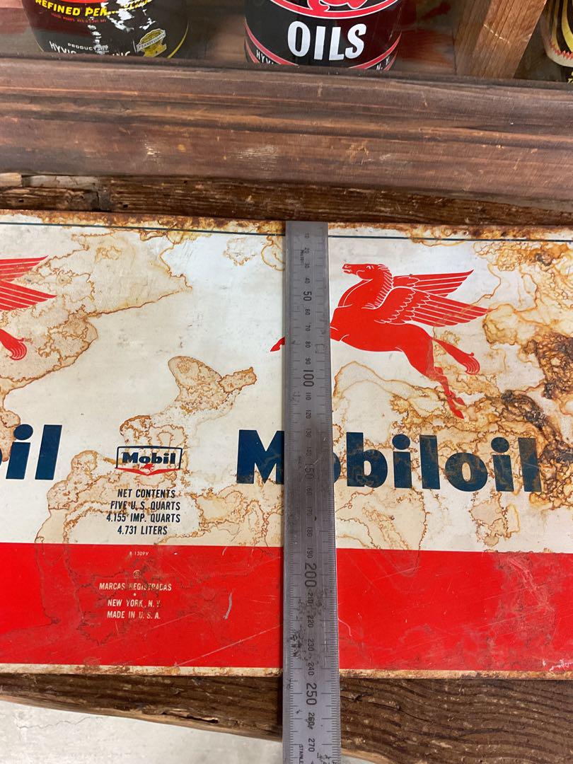 MOBILOIL看板