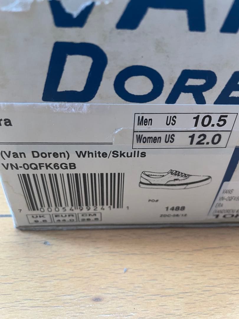 VANS オーセンティック スカルパイレーツ VANS オーセンティック スカルパイレーツ