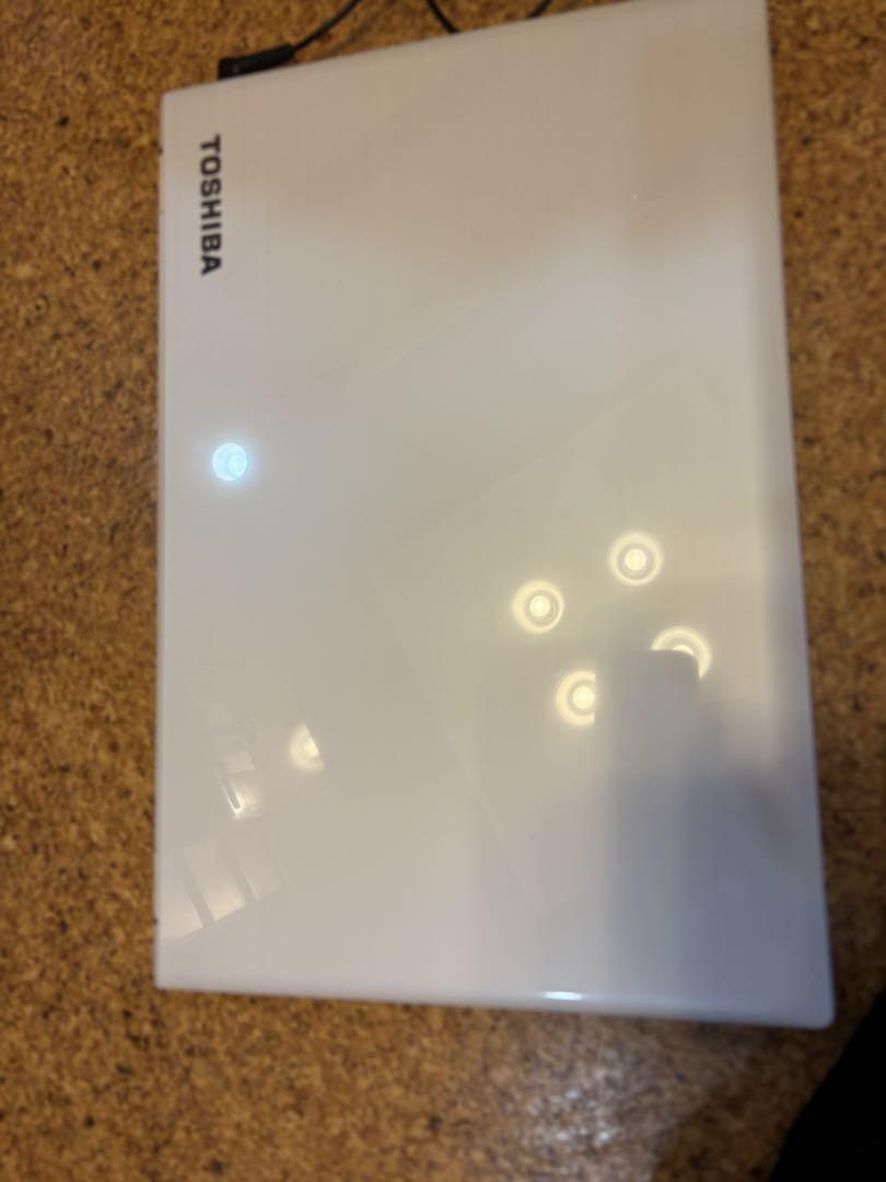 Windowsノート本体 toshiba dynabook t55/aw