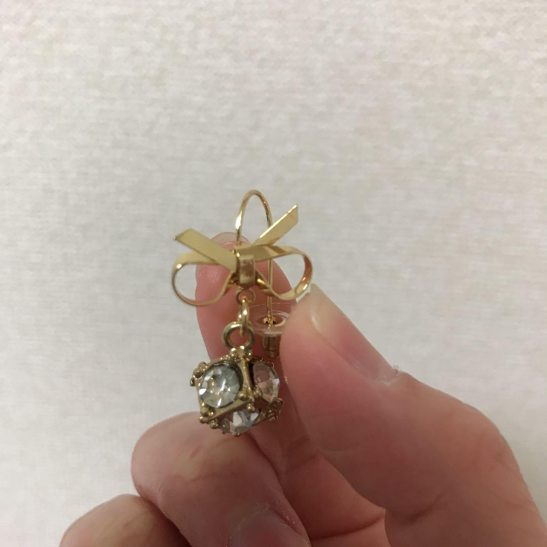 ピアス