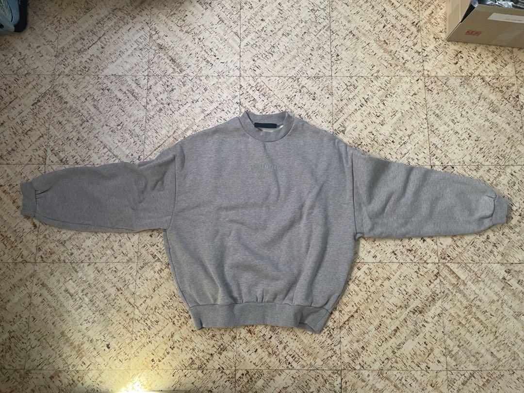 <FEAR OF GOD ESSENTIALS> SWEATクルーネック コア