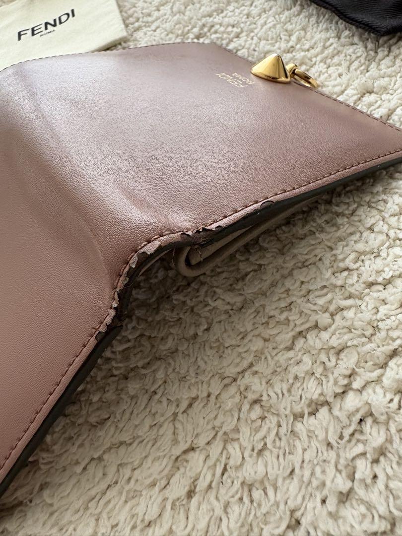 FENDI By The Way 二つ折り財布 Rosepink FENDI By The Way 二つ折り財布 Rosepink