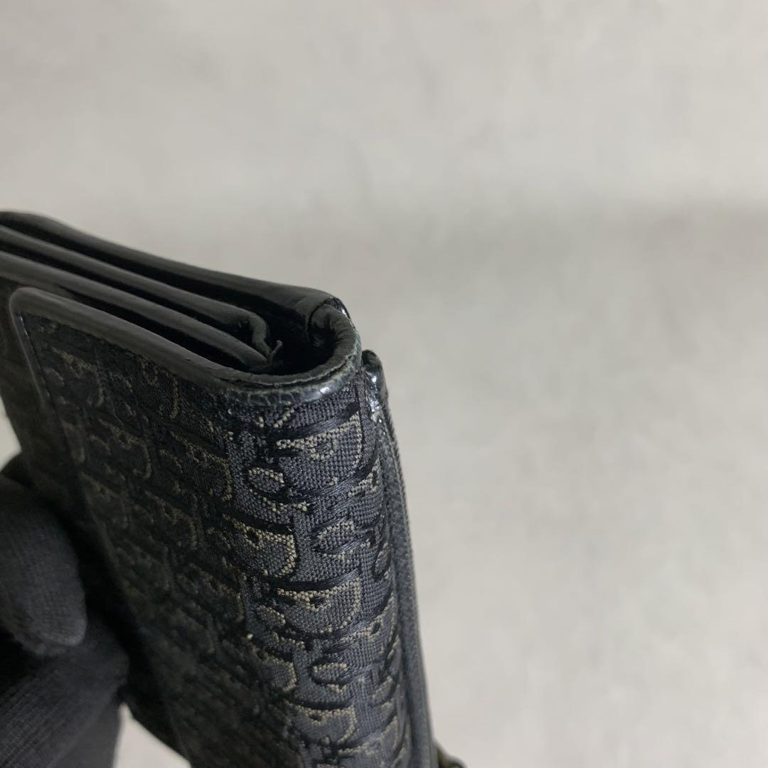 折り財布 総柄